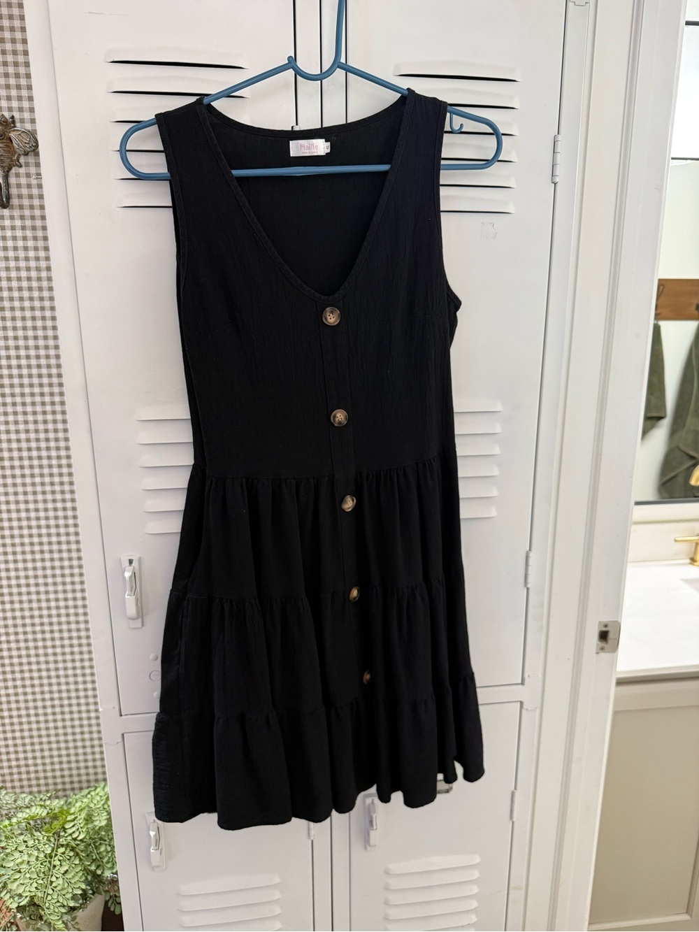 Alife Black Tiered Button-Front Mini Dress